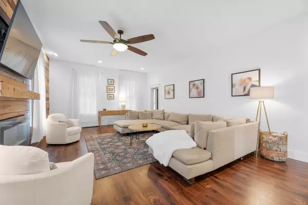 Cardington, OH 43315,329 E Main Street