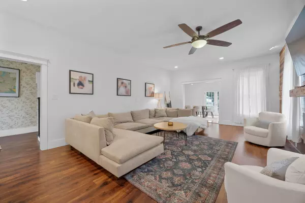 Cardington, OH 43315,329 E Main Street