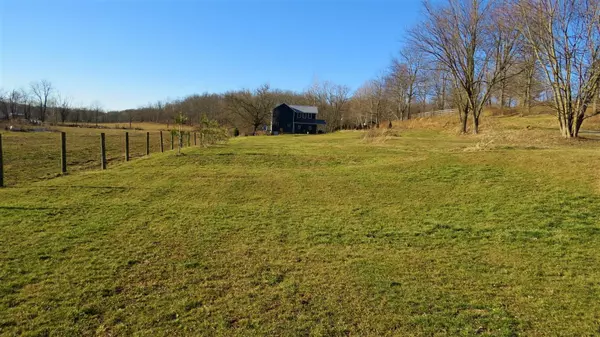 Somerset, OH 43783,11027 State Route 668