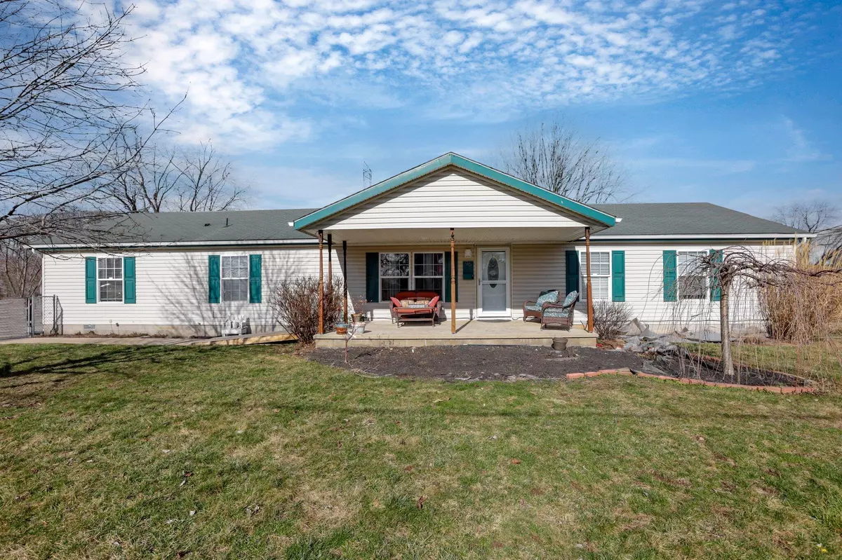 Lockbourne, OH 43137,96 Cottage Street