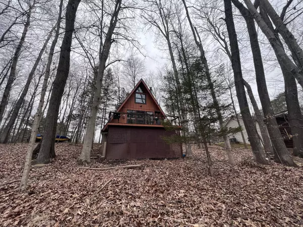 Sugar Grove, OH 43155,374 Osage L Lane