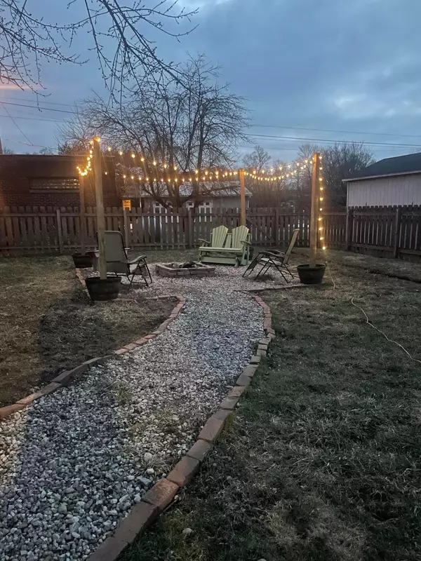 Chesterville, OH 43317,32 W Sandusky Street