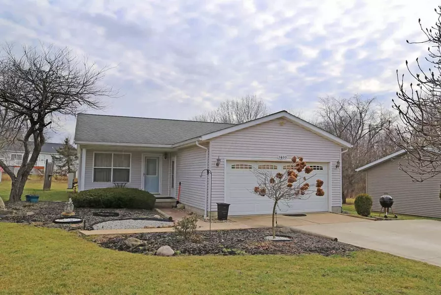 1400 Apple Valley Drive, Howard, OH 43028