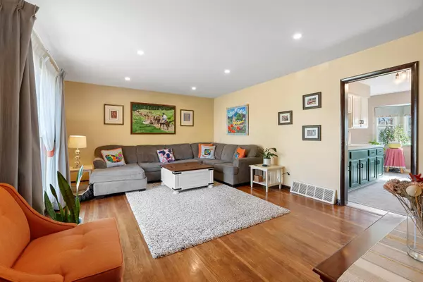 Columbus, OH 43229,1293 Bosworth Square