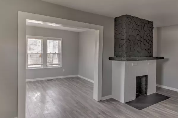 Columbus, OH 43211,1380 Genessee Avenue