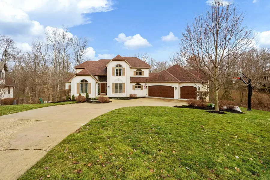 6485 Woodstone Court, Lewis Center, OH 43035