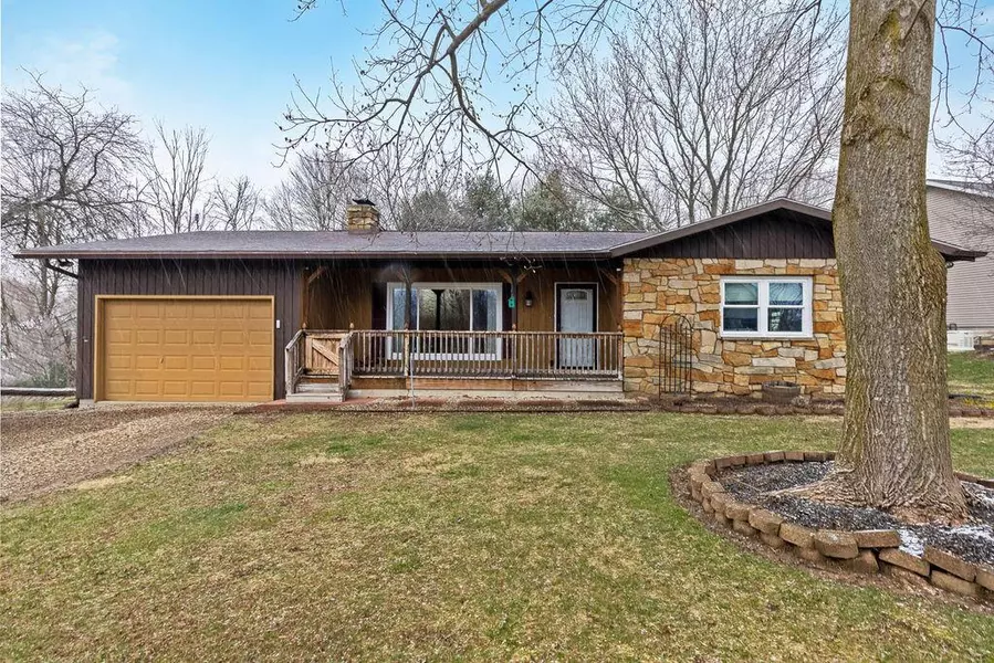 1445 Apple Valley Drive, Howard, OH 43028