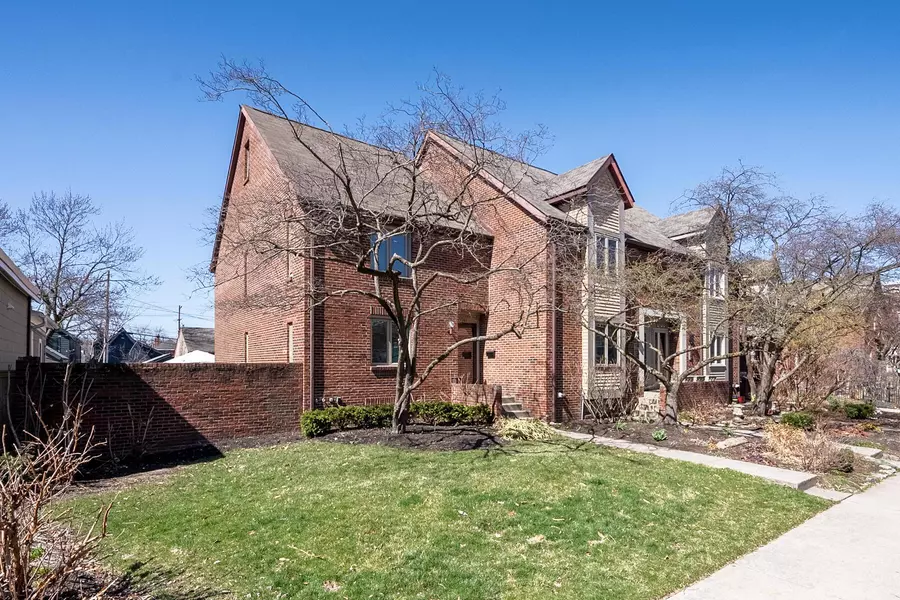 961 Dennison Avenue, Columbus, OH 43201