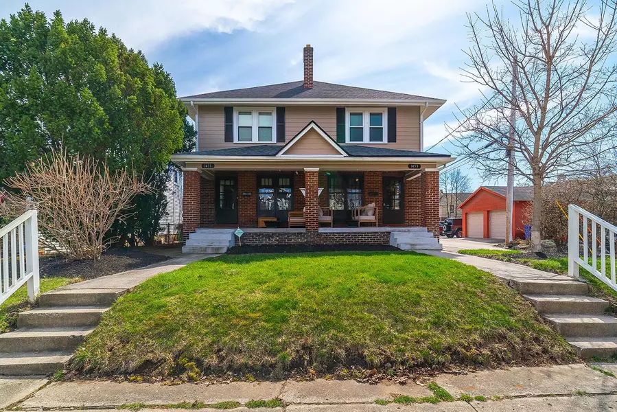 1453 W 2nd Avenue, Grandview Heights, OH 43212