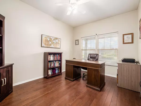 Hilliard, OH 43026,4172 Coventry Manor Way