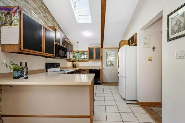 Howard, OH 43028,669 Valleywood Heights Drive