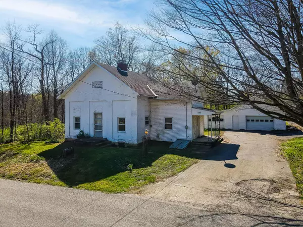 58 Neal Road, Saint Paris, OH 43072