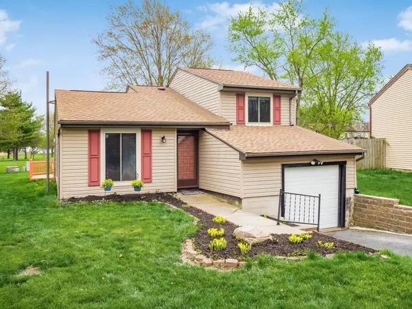 6726 Deepwood Court, Reynoldsburg, OH 43068