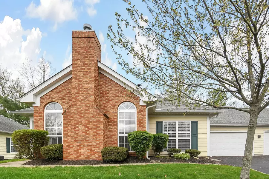 157 Glade Springs Drive, Blacklick, OH 43004