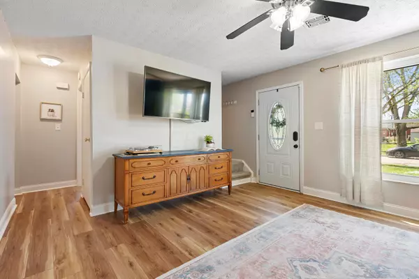 Hilliard, OH 43026,5210 Drivemere Road