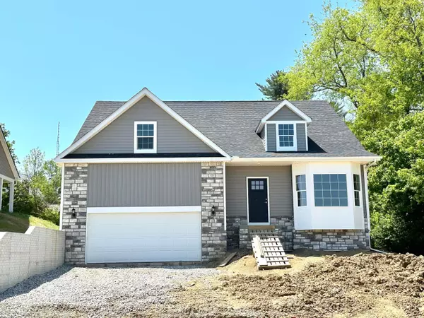 759 Francis Drive, Heath, OH 43056