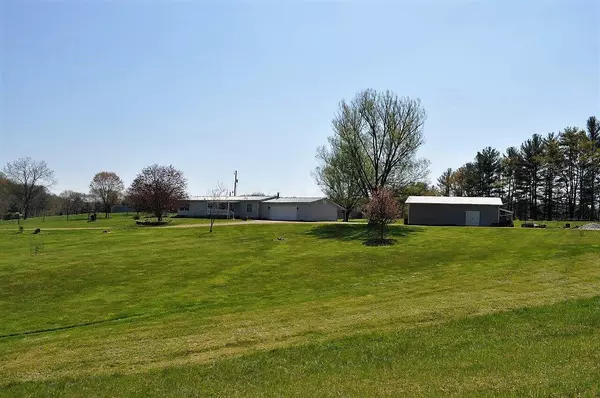 New Straitsville, OH 43766,9483 Keota Road