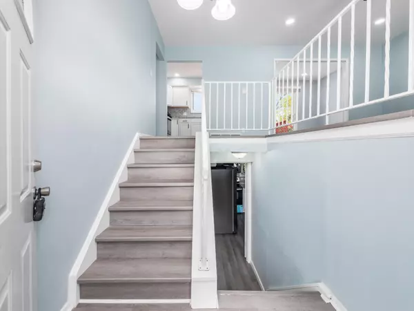 Columbus, OH 43219,2592 Caralee Place