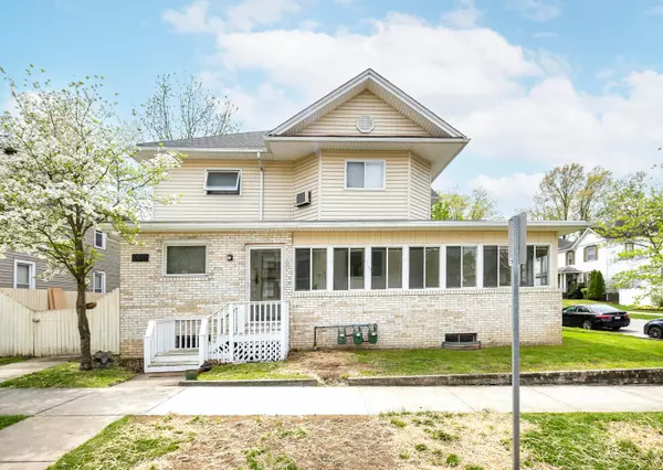 902 Beatty Avenue, Cambridge, OH 43725