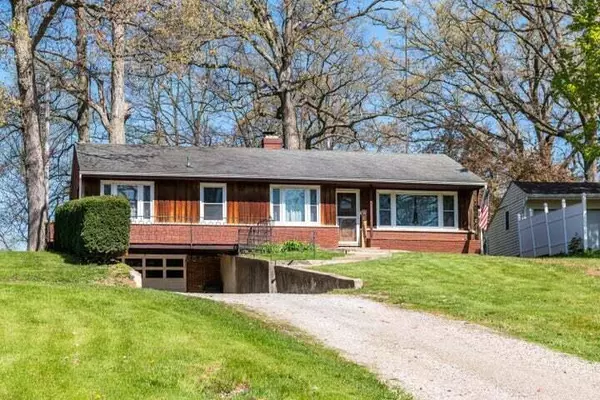 2496 Pullins Drive, Urbana, OH 43078