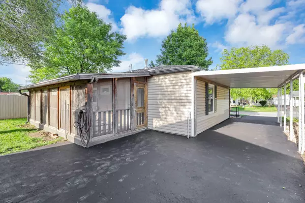 Columbus, OH 43207,2757 Claude Drive