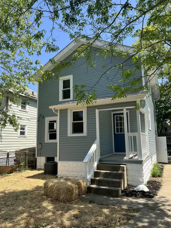 Columbus, OH 43223,521 Larcomb Avenue