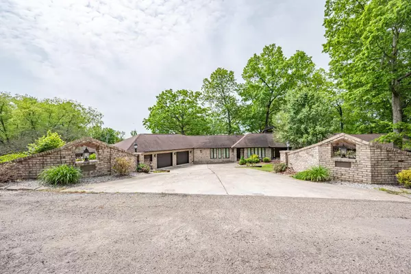 116 Forest Hills Drive, Waverly, OH 45690