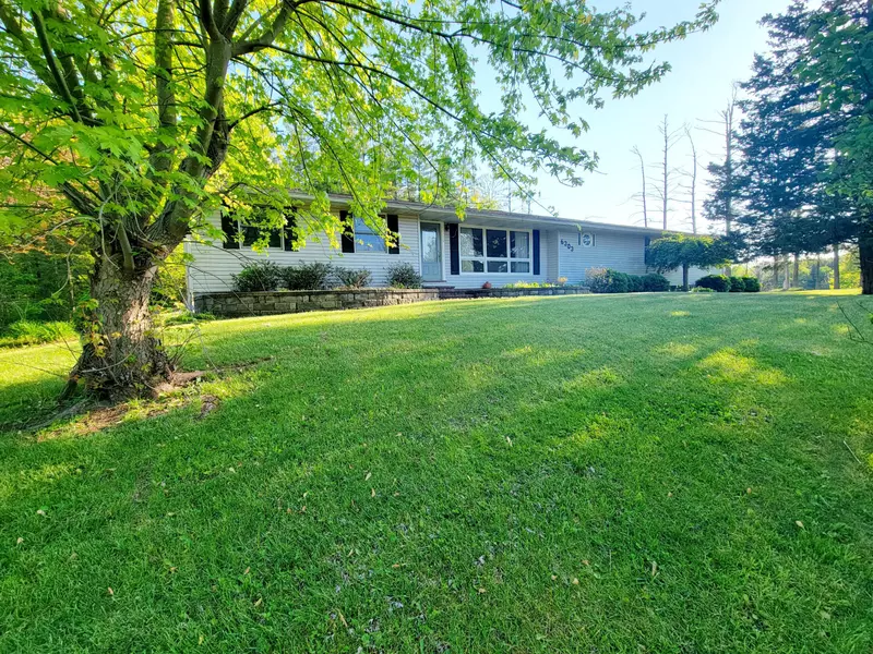 6303 State Route 669, Mcconnelsville, OH 43756