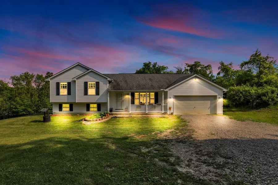 12350 Claysville Road, Chandlersville, OH 43727