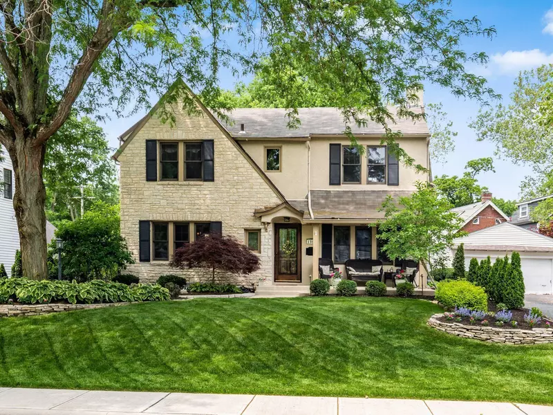 1963 N Devon Road, Upper Arlington, OH 43212