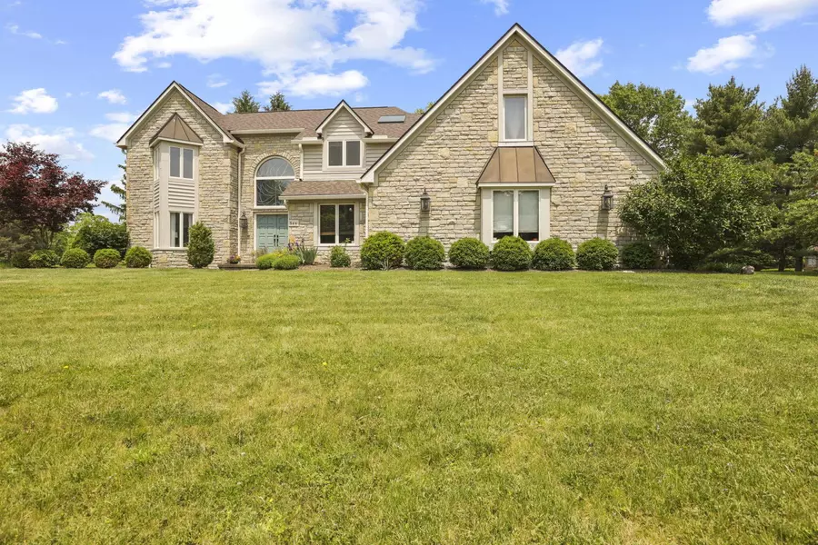 566 Laurel Ridge Drive, Gahanna, OH 43230