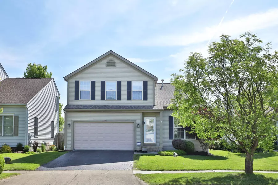 2462 Yagger Bay Drive, Hilliard, OH 43026