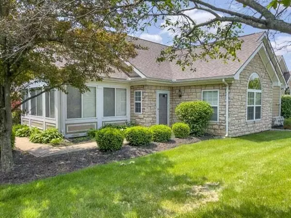 2694 Prestwick Village Circle, Springfield, OH 45503