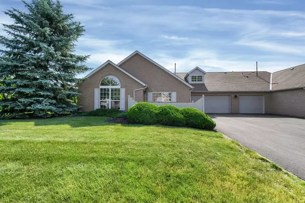 2484 Meadow Glen Lane, Hilliard, OH 43026