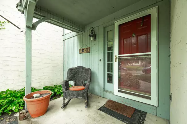 Columbus, OH 43235,914 Bluffway Drive