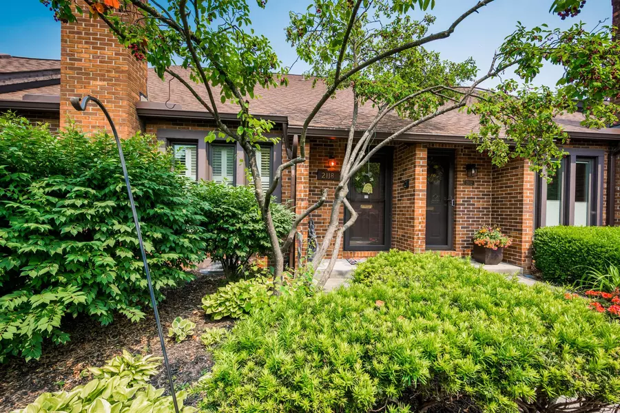 2118 Coach Road #17, Columbus, OH 43220