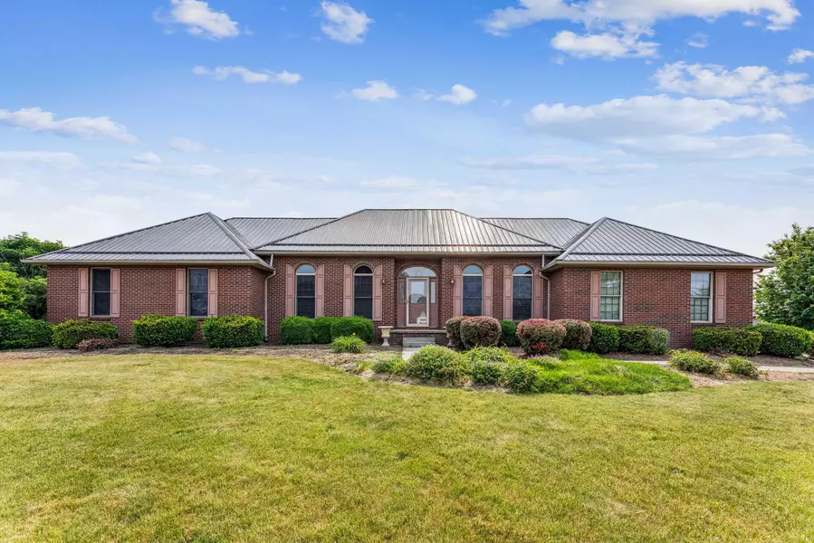 12890 Ashville Pike, Ashville, OH 43103