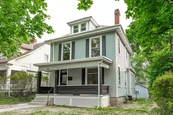 207 E Oakland Avenue, Columbus, OH 43201