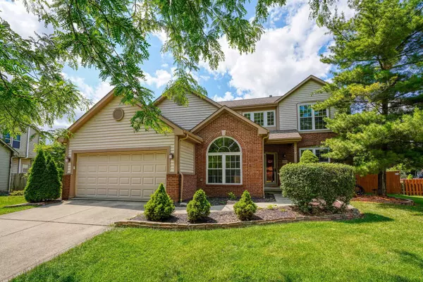 899 Cove Point Drive, Columbus, OH 43228