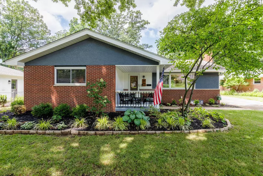 135 Serran Drive, Gahanna, OH 43230