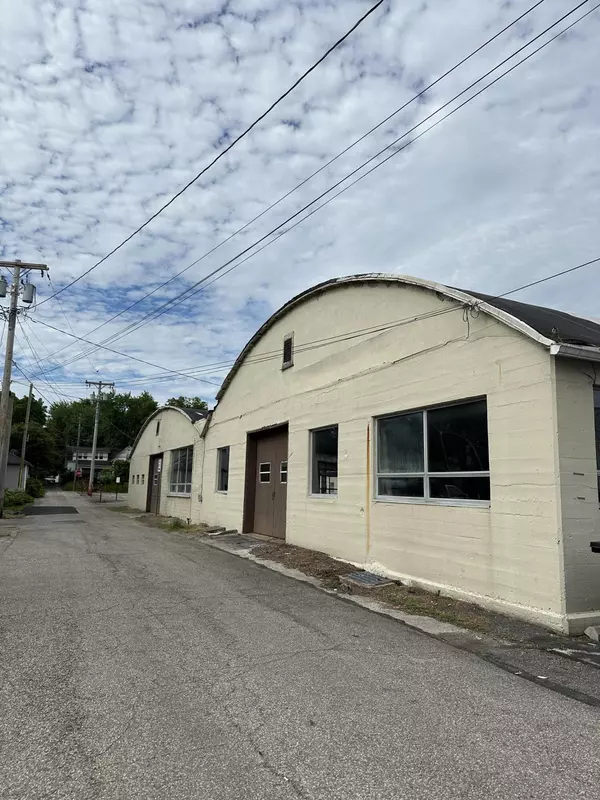 Marysville, OH 43040,120 S Plum Street