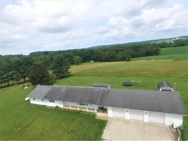 5250 US Highway 22, Somerset, OH 43783