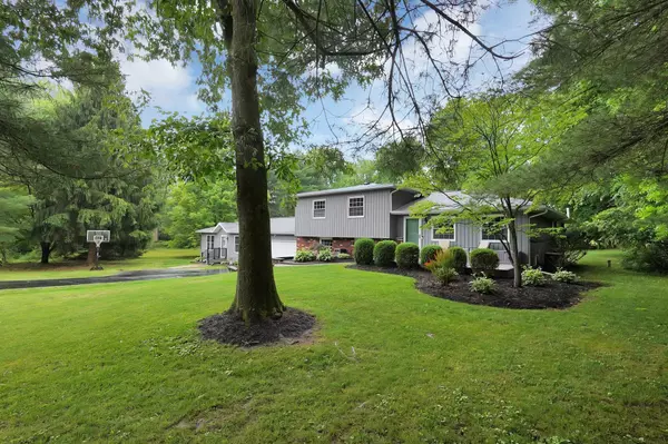 Granville, OH 43023,394 Knoll Drive