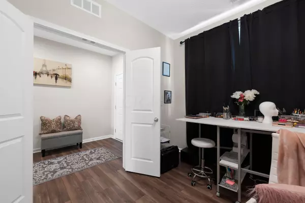 South Bloomfield, OH 43103,5013 Roese Avenue