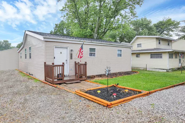 Buckeye Lake, OH 43008,307 Central Avenue