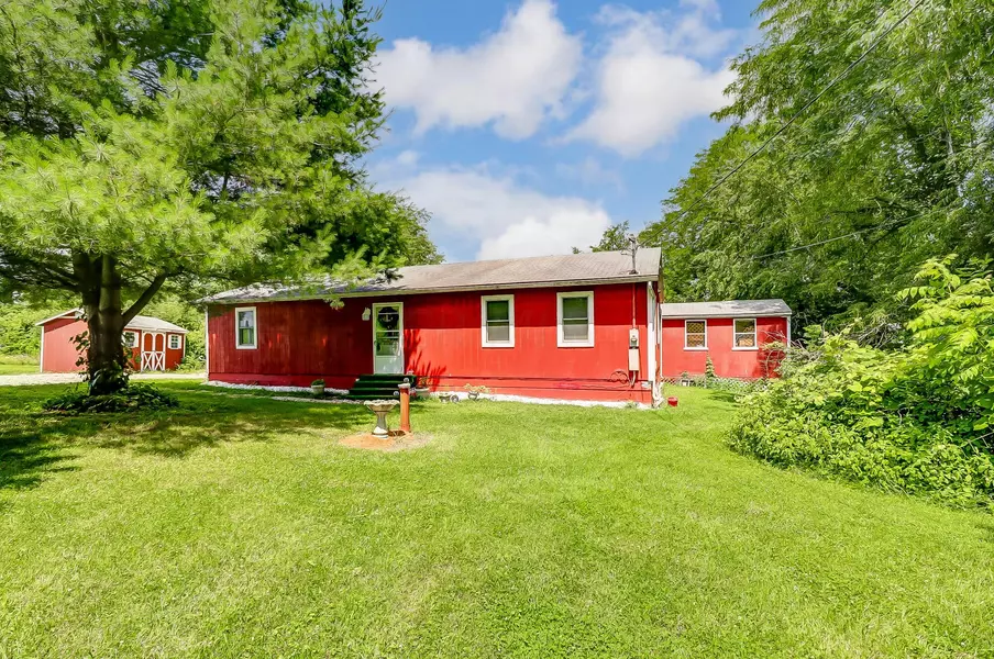 10562 Brownsville Road, Glenford, OH 43739