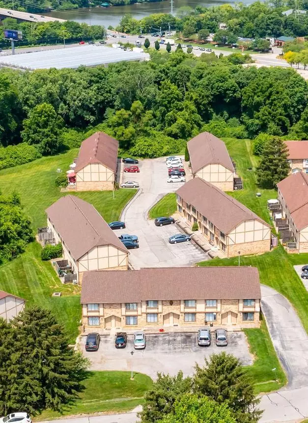 Columbus, OH 43235,5467 Kenneylane Boulevard