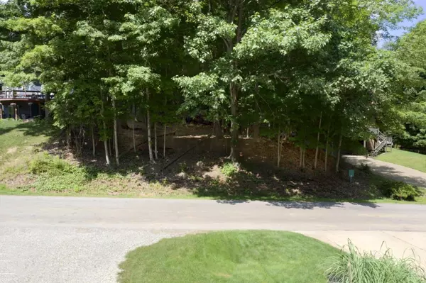 Howard, OH 43028,848 Valleywood Heights Drive #Lot 54