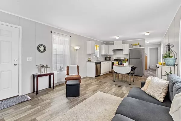 Pataskala, OH 43062,105 Richard Drive