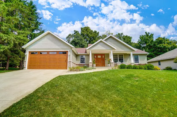 1413 Woodglen Drive, Bellefontaine, OH 43311